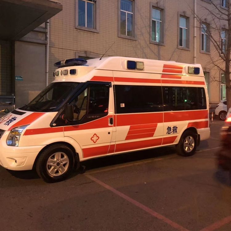 沙河夜间租赁救护车护送病人转院：安全转运的 8 大核心注意事项